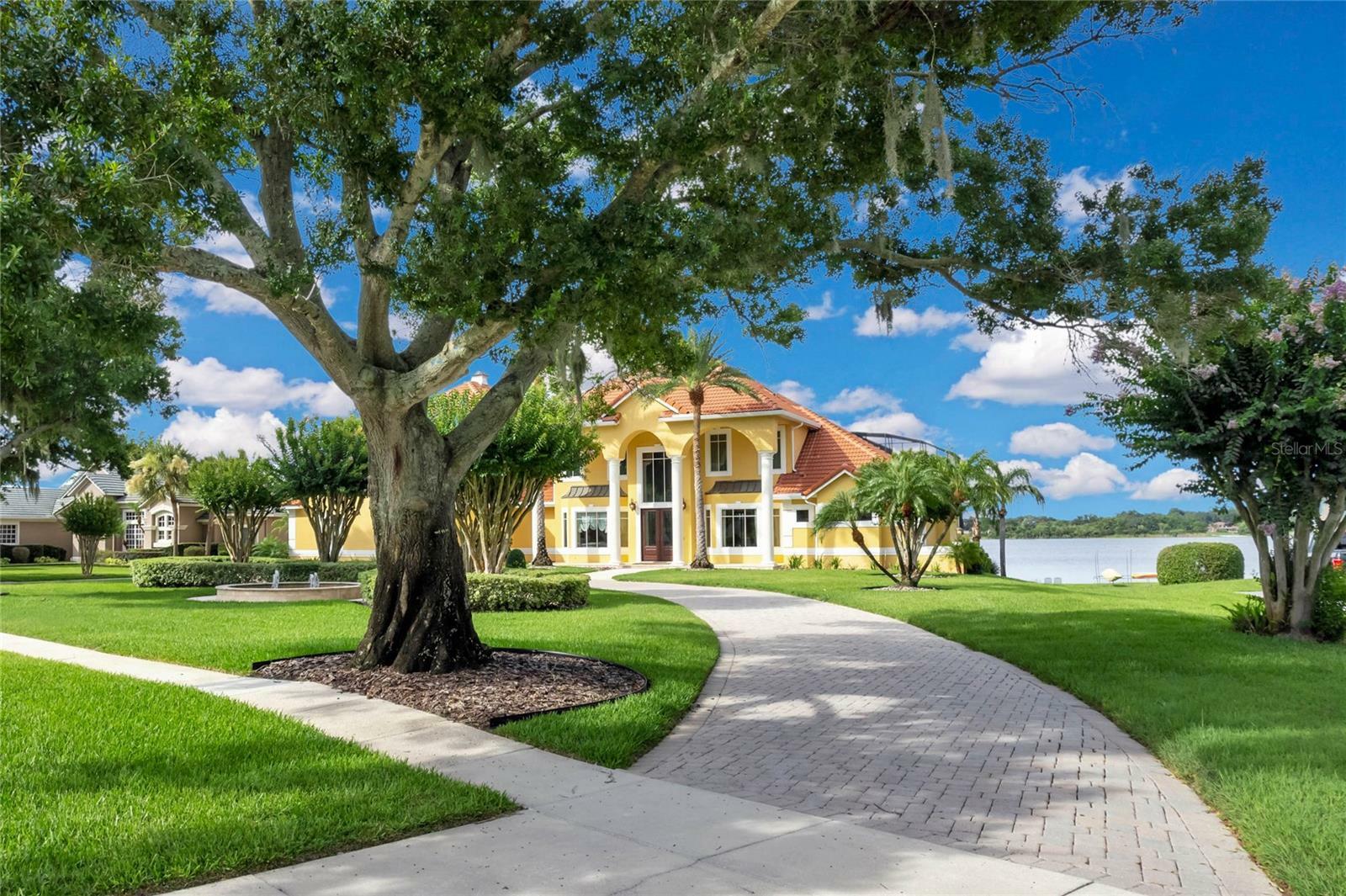 Property Photo:  2937 Butler Bay Drive N  FL 34786 