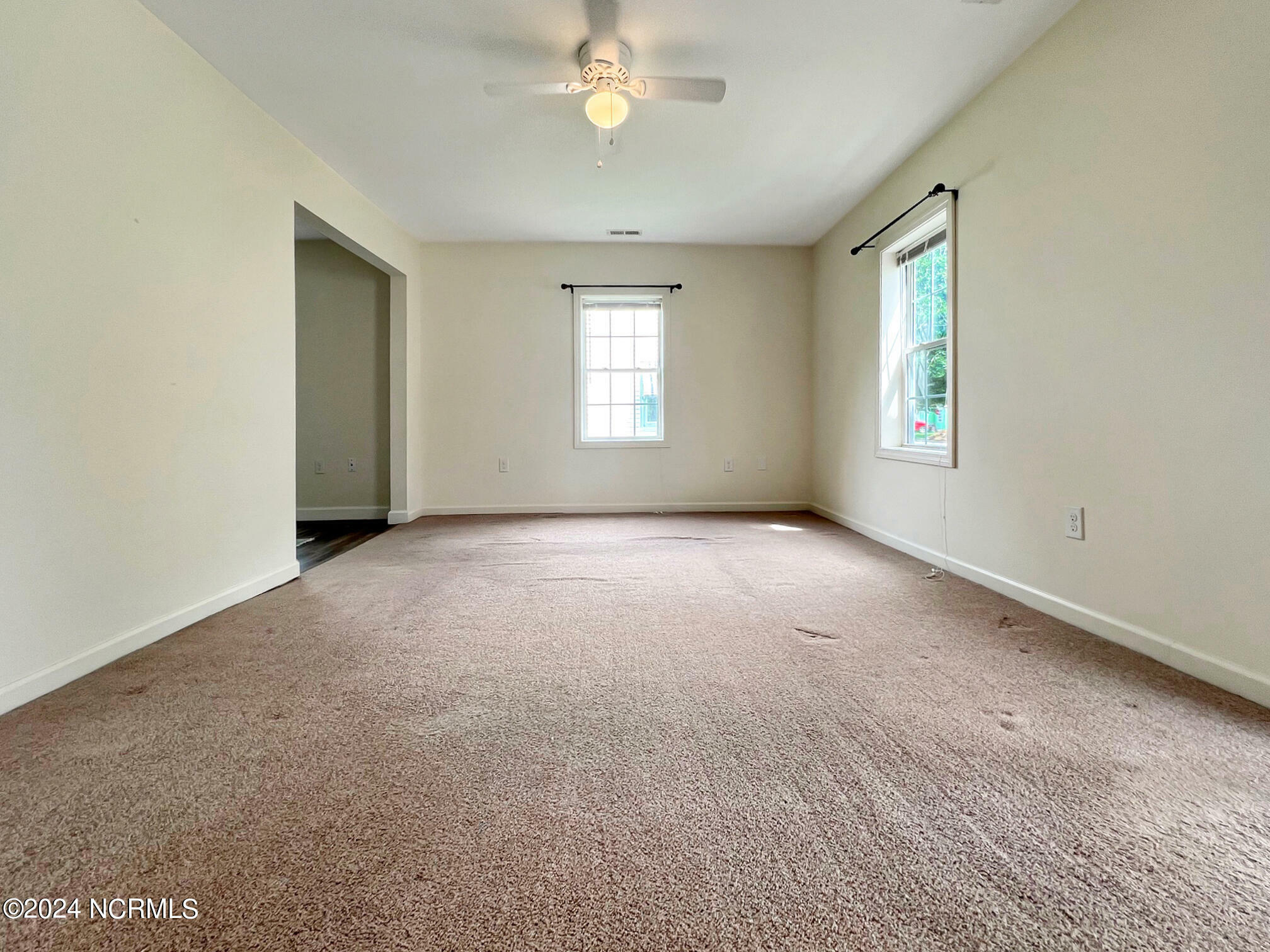 Property Photo:  904 Bartlett Avenue  NC 27909 