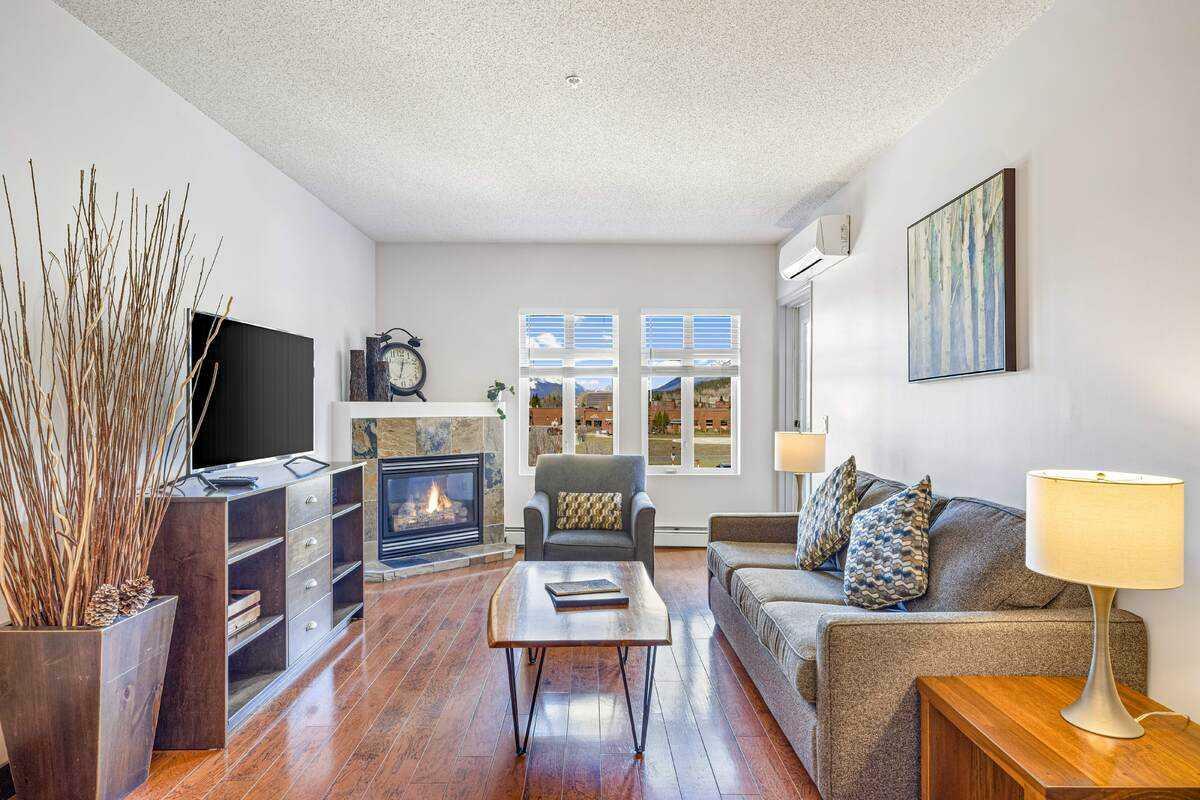 Property Photo:  1151 Sidney Street 313  AB T1W 3G1 