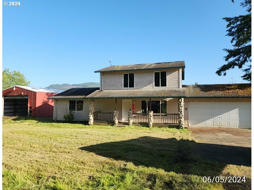 Property Photo: 41390 Rolling Stones Ln OR 97103