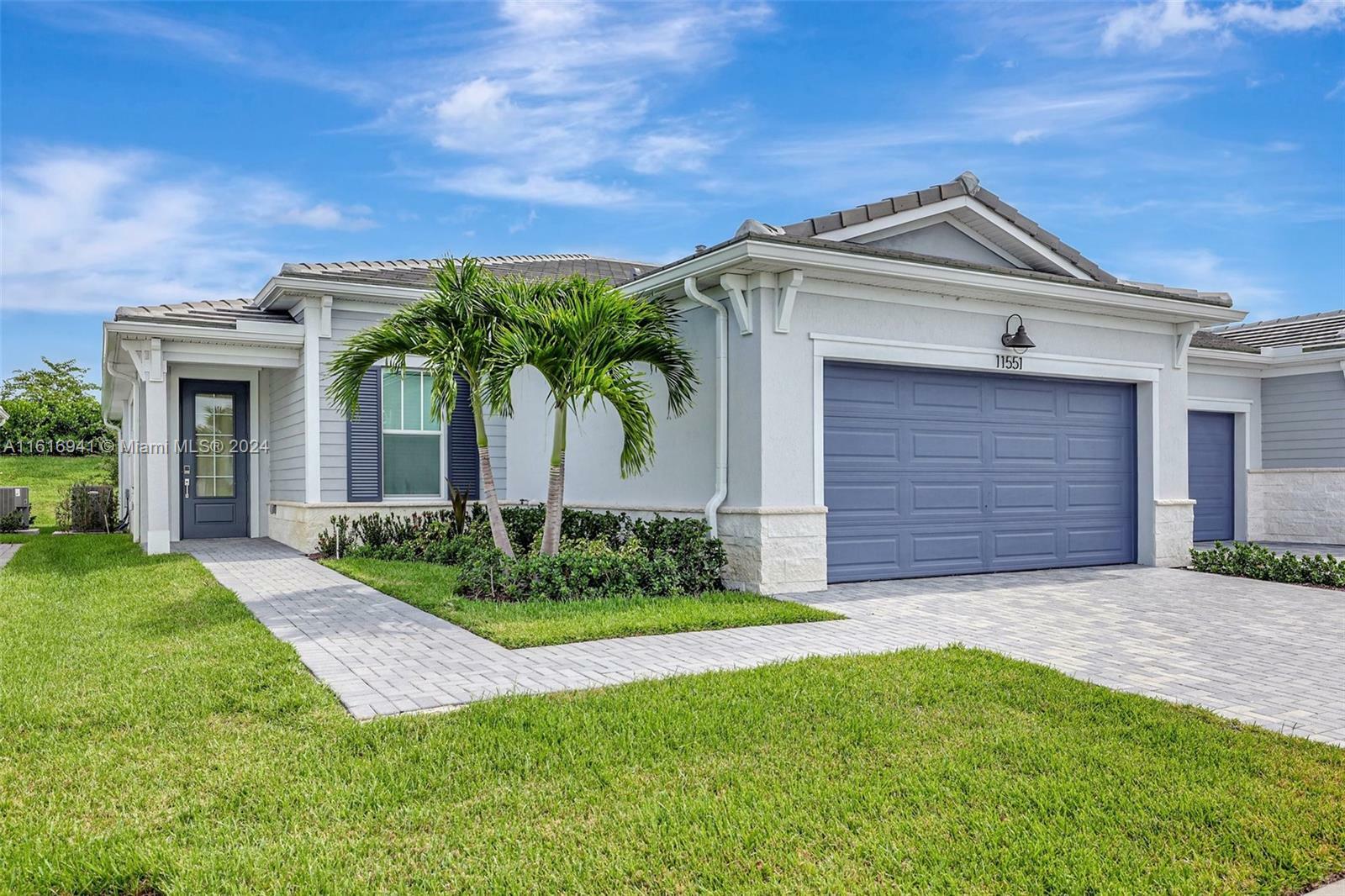 Property Photo:  11551 SW Viridian Blvd  FL 34987 