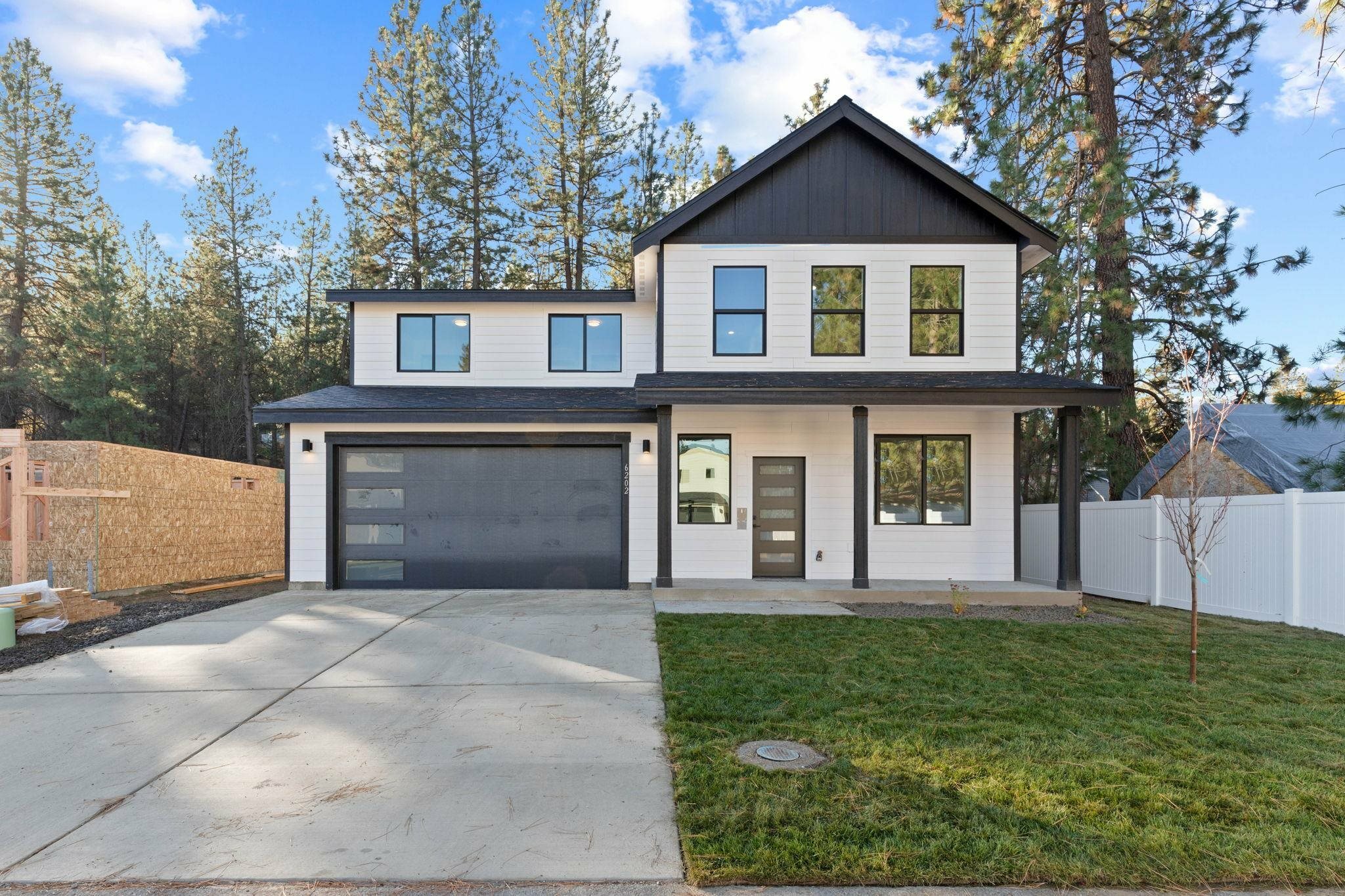 Property Photo:  6202 E 13th Ln  WA 99212 