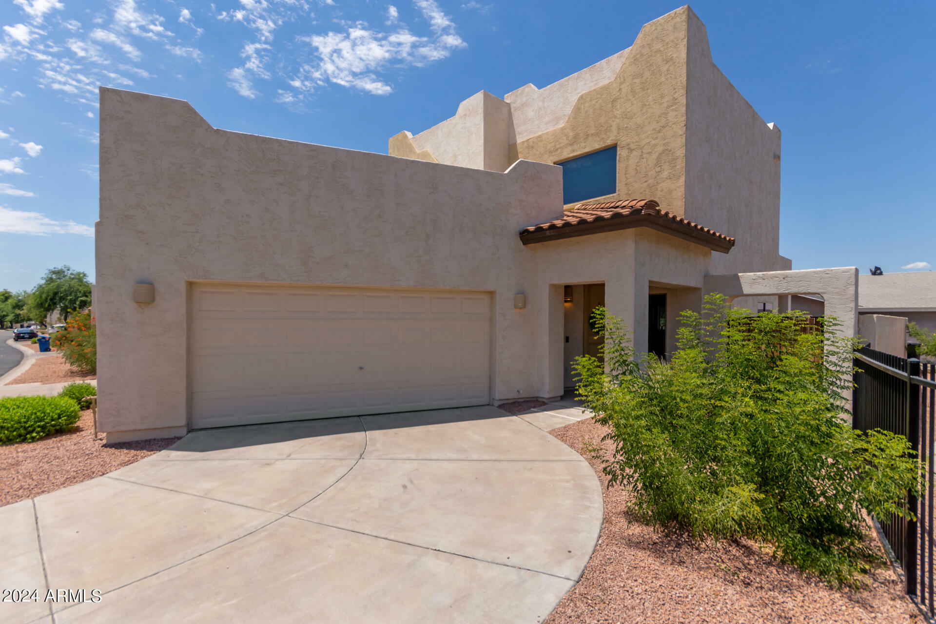 Property Photo:  544 N Alma School Road 3  AZ 85201 