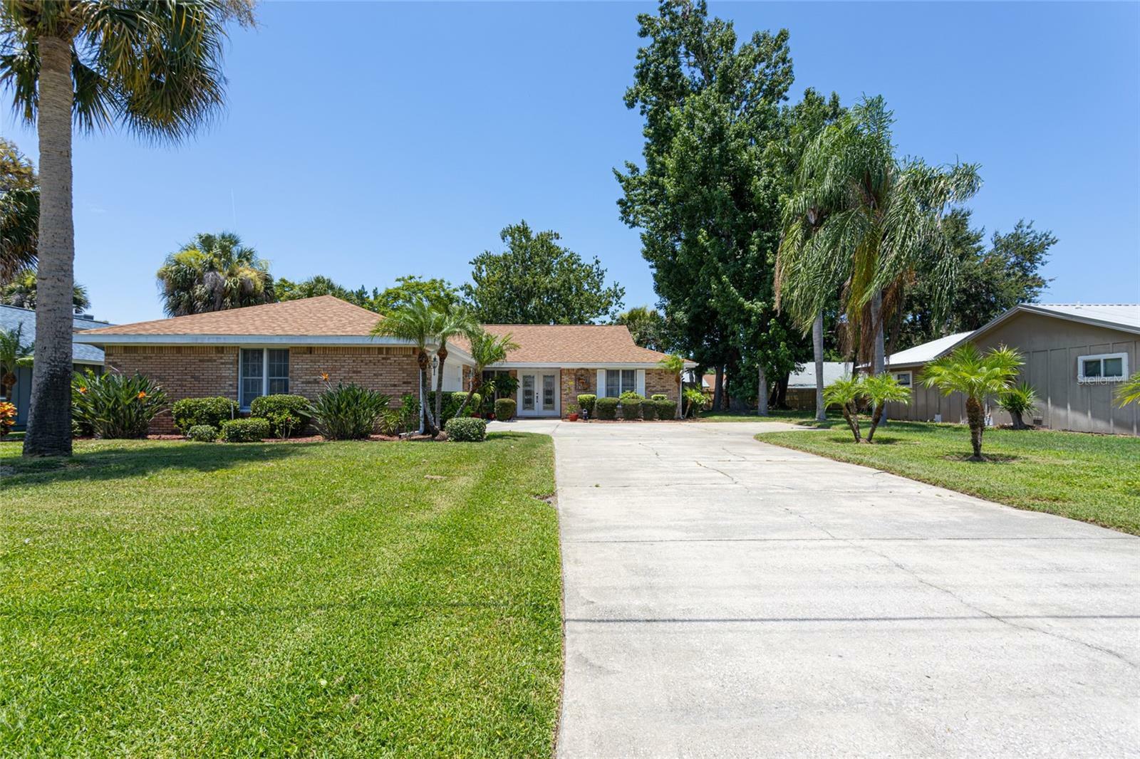 Property Photo:  103 Sea Street  FL 32168 