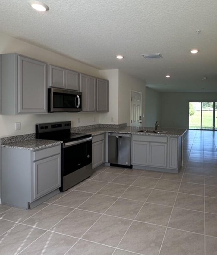 Property Photo:  3422 Major Oak Boulevard  FL 32703 