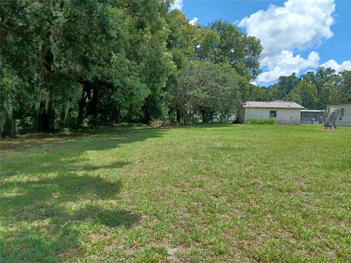 Property Photo: 39237 10th Avenue FL 33542