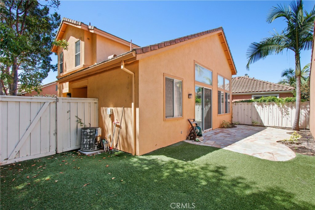 Property Photo:  22 Le Vanto  CA 92606 