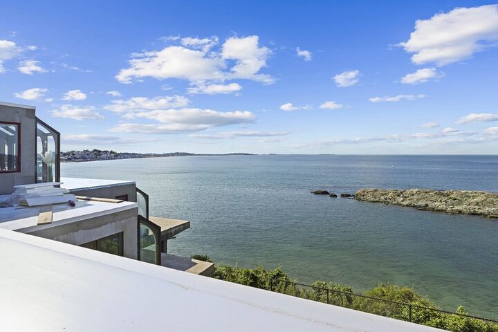 Property Photo: 31 Oceanside Dr 31 MA 02045