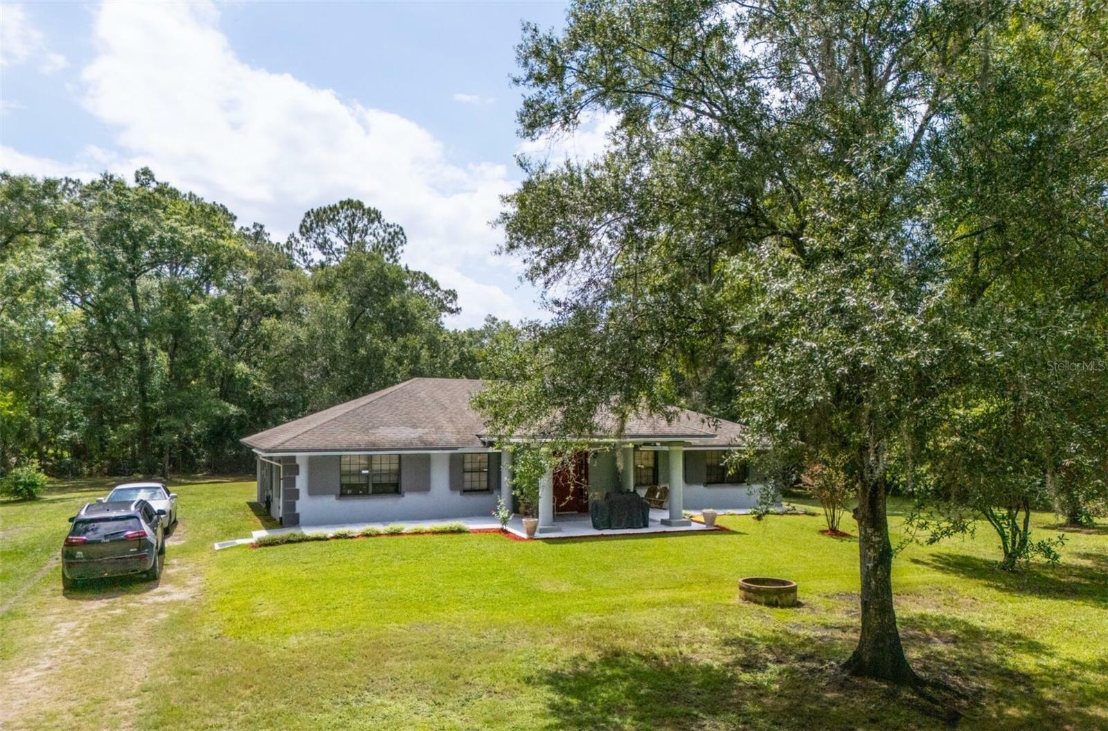 Property Photo:  2104 Bayberry Street  FL 32110 