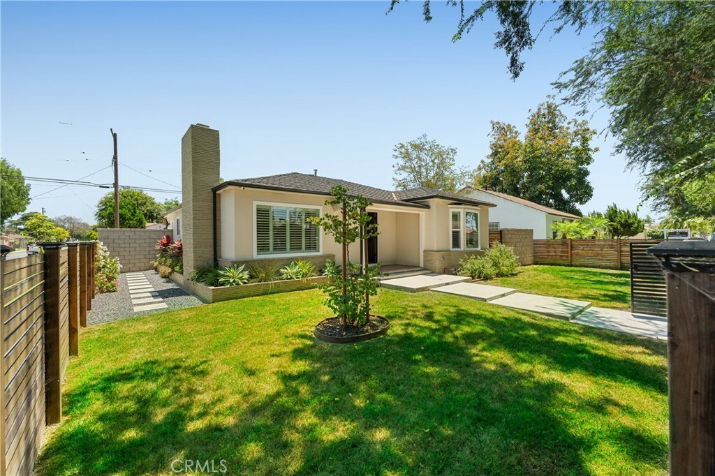 Property Photo:  6290 California Avenue A  CA 90805 