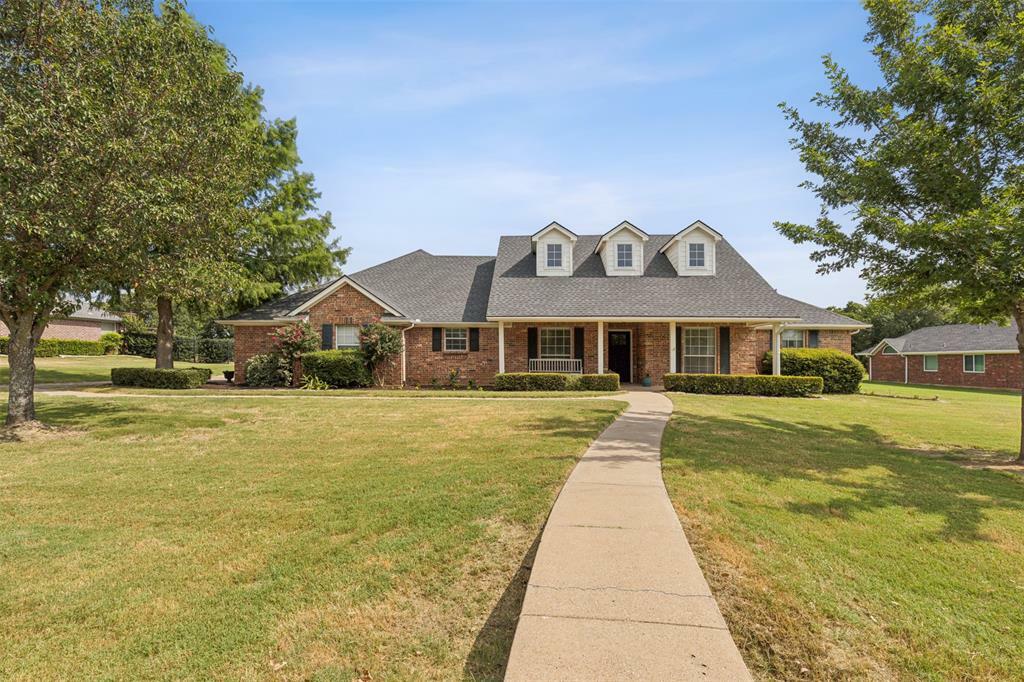 Property Photo:  4005 Running Brook Drive  TX 76058 