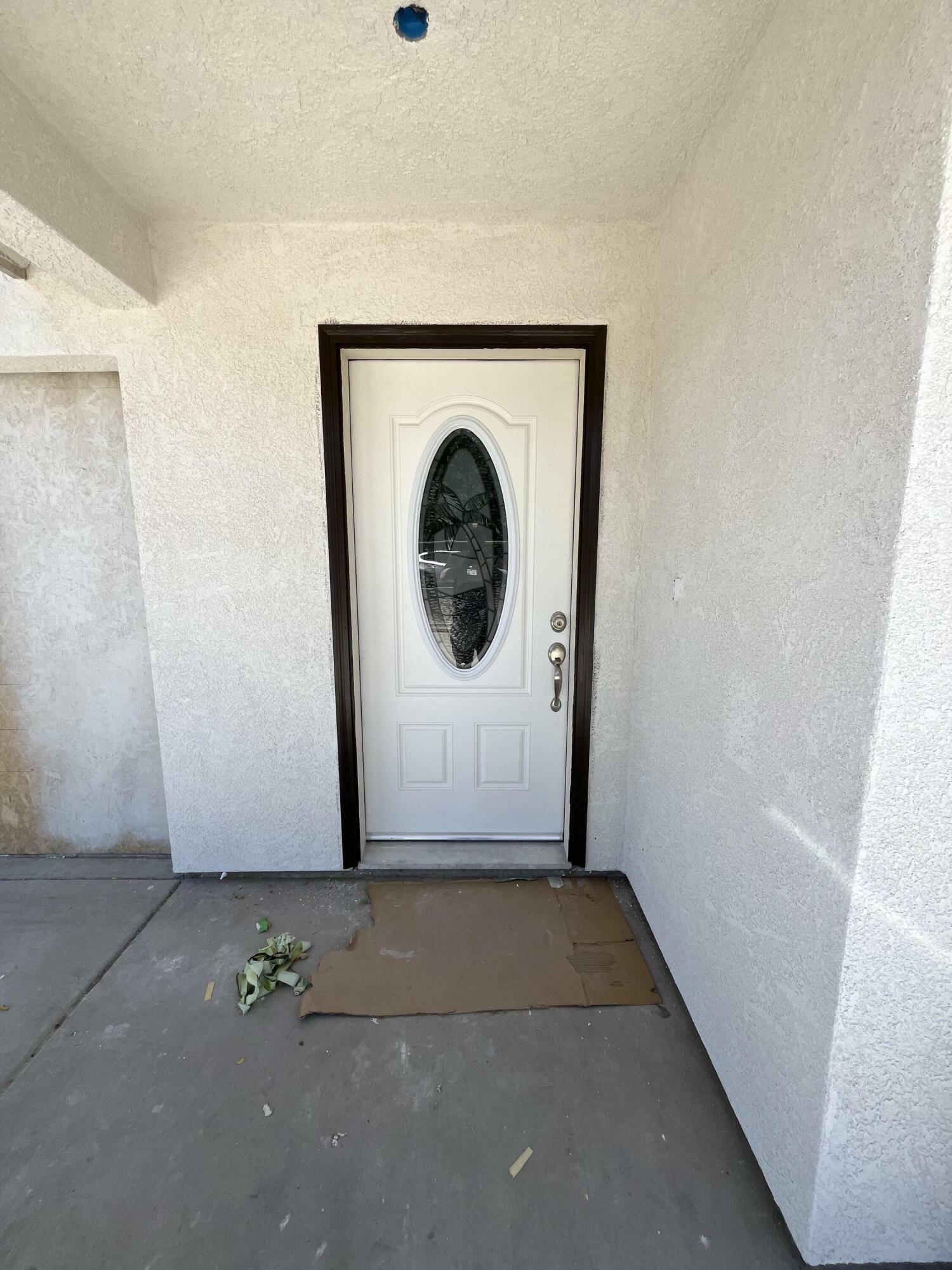 Property Photo: 1703 N Stevenson Street CA 93291