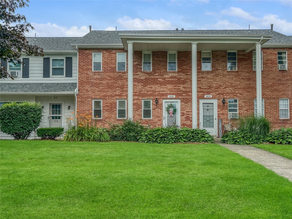 Property Photo:  408 Hillcrest Drive  PA 16412 