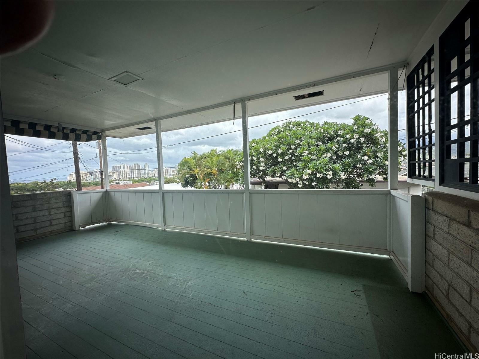 Property Photo:  3229 Collins Street  HI 96815 