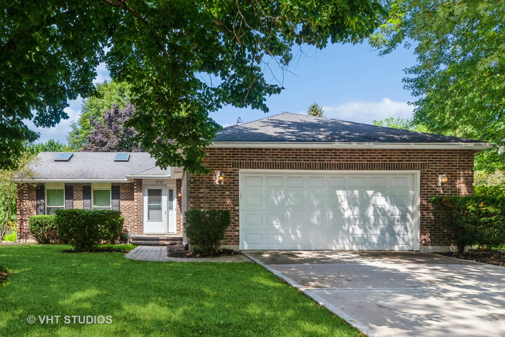 Property Photo:  2737 Gateshead Drive  IL 60564 