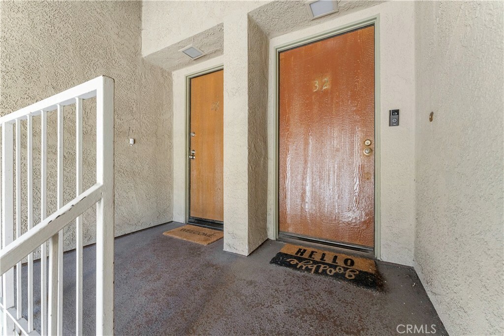 Property Photo:  28 Country Mile Road  CA 91766 