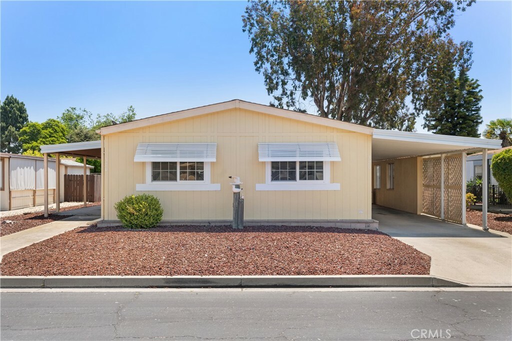 Property Photo:  519 W Taylor Street 320  CA 93458 