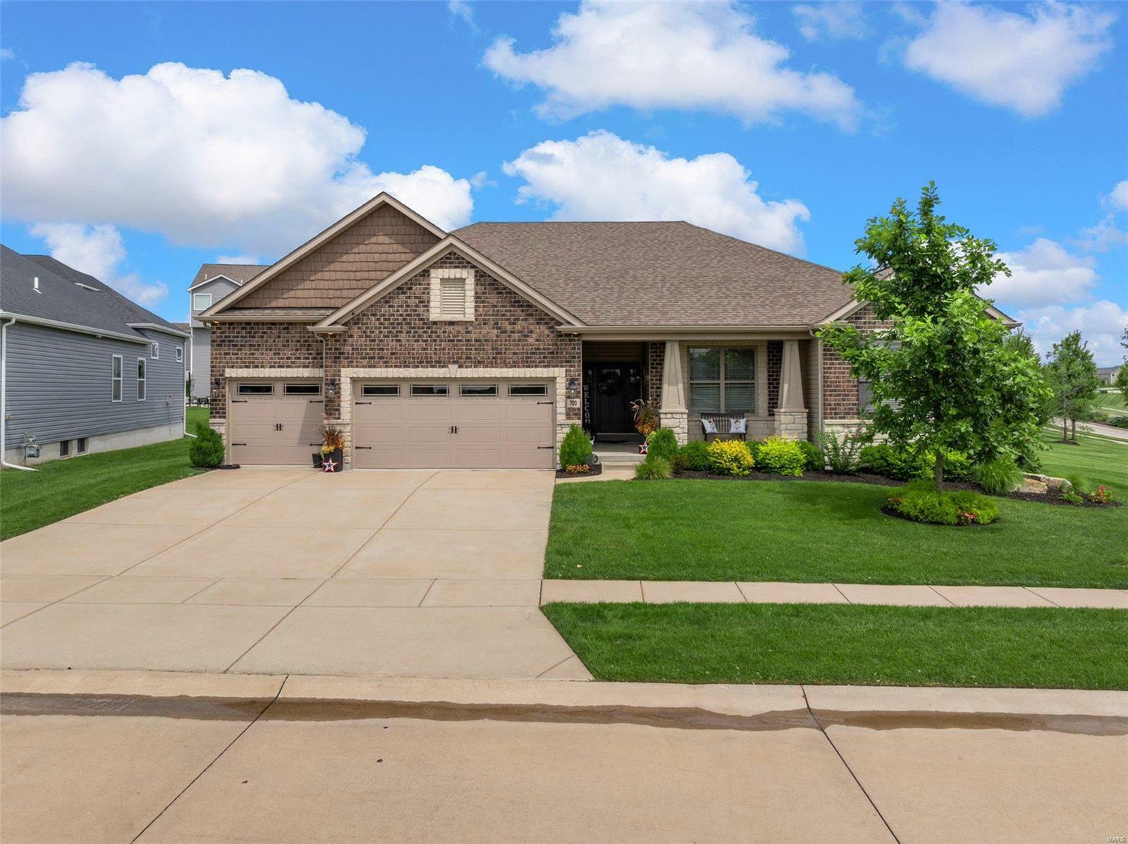 Property Photo:  700 Bretton Trails Drive  MO 63367 