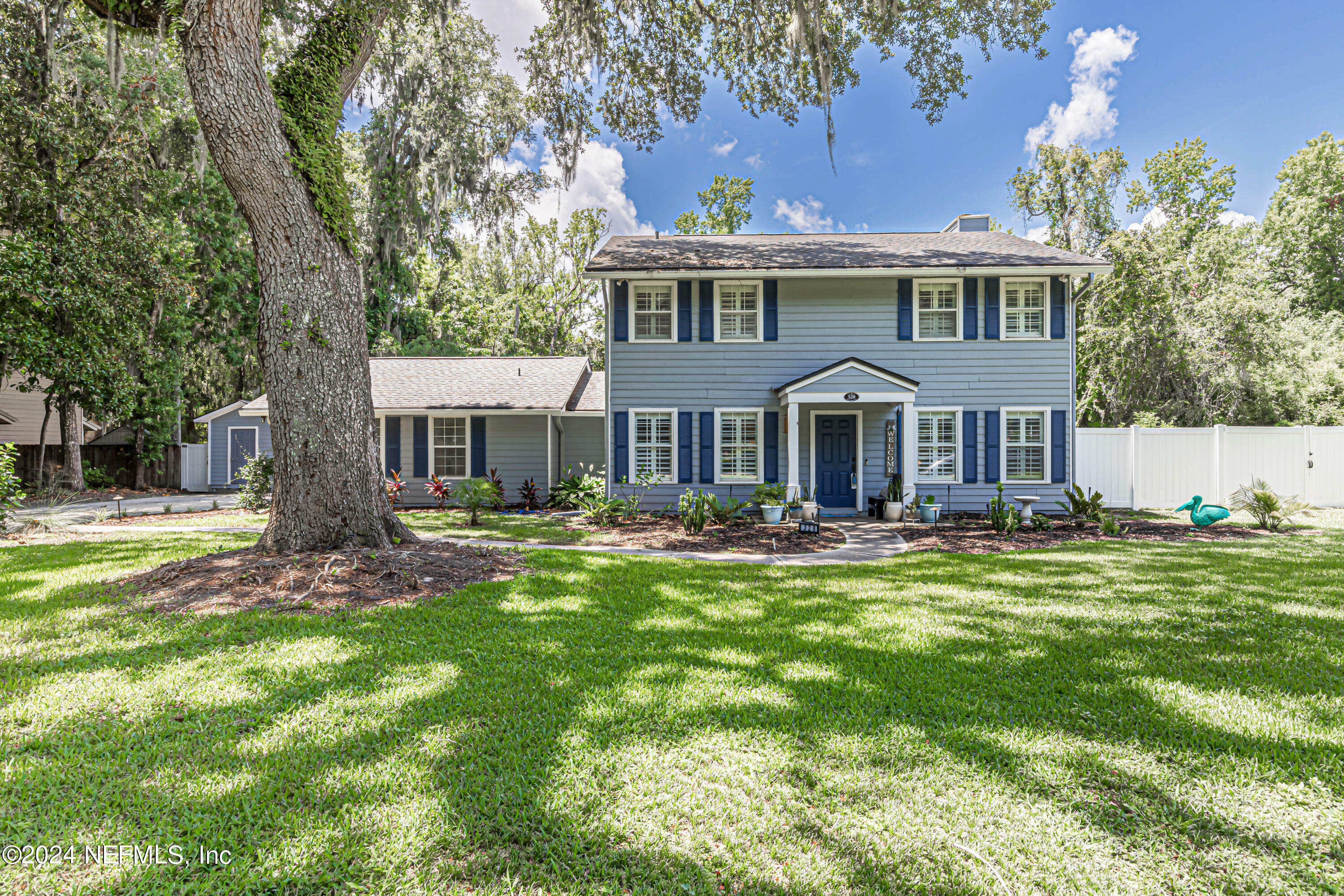 Property Photo:  328 N Ridge Drive  FL 32003 