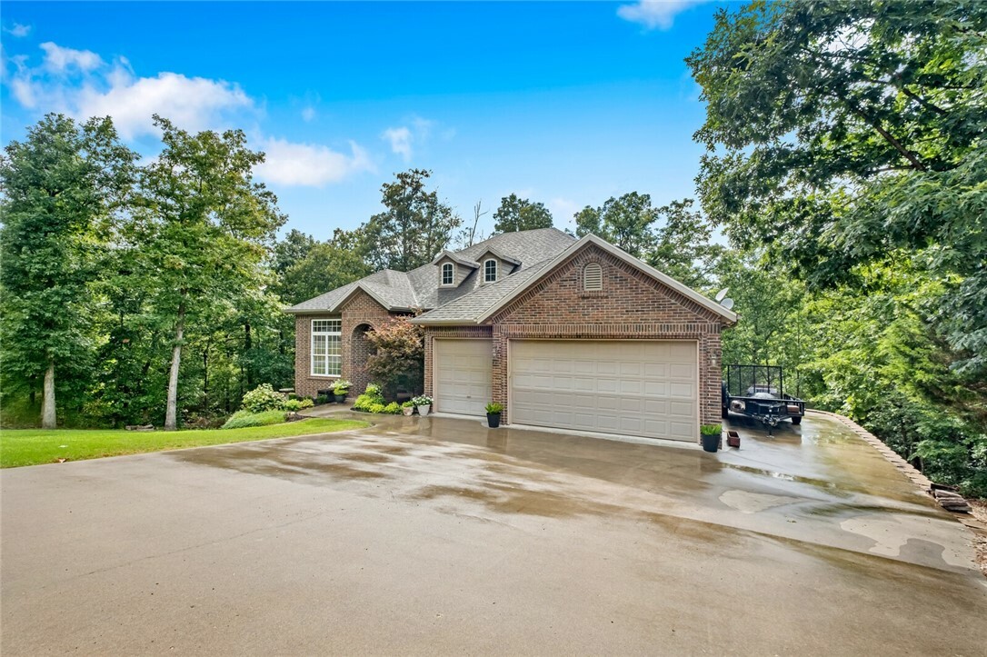 Property Photo:  13 Sullivan Drive  AR 72714 