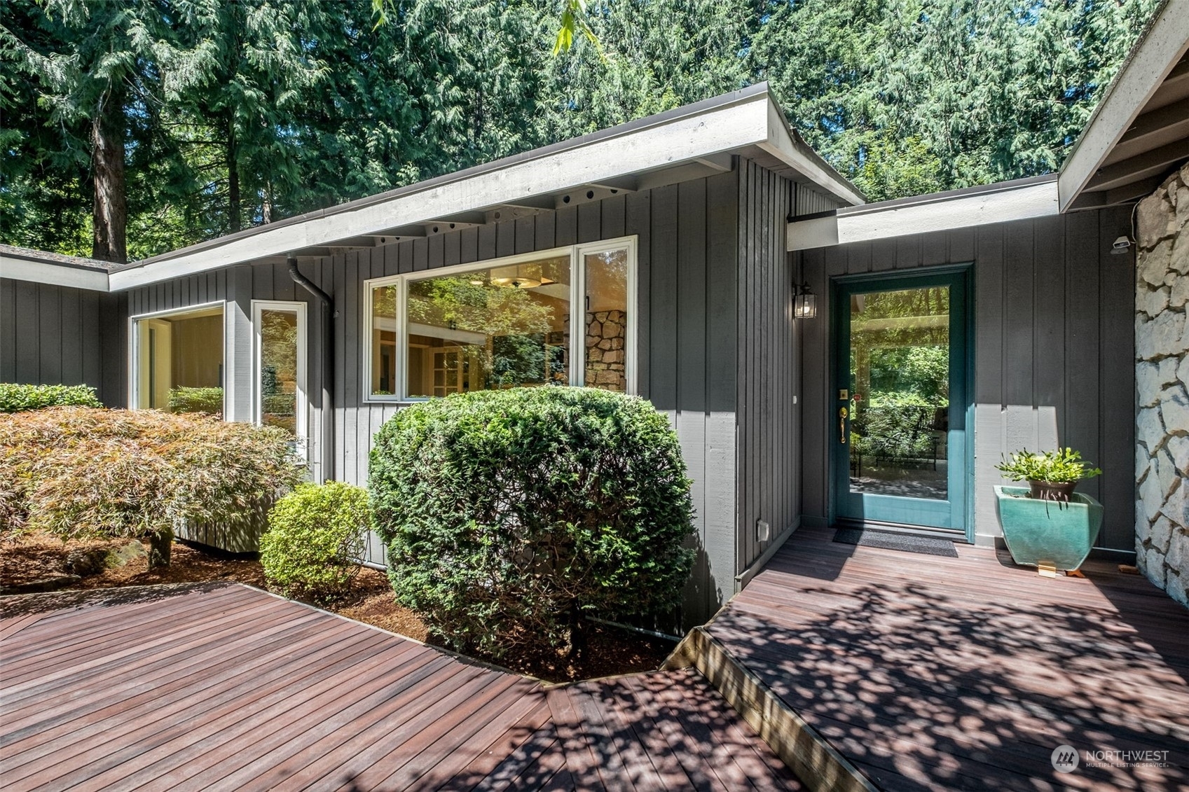 Property Photo:  26304 SE 160 Street  WA 98027 