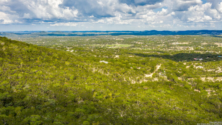 Property Photo:  1300 S Goat Ridge  TX 78063 