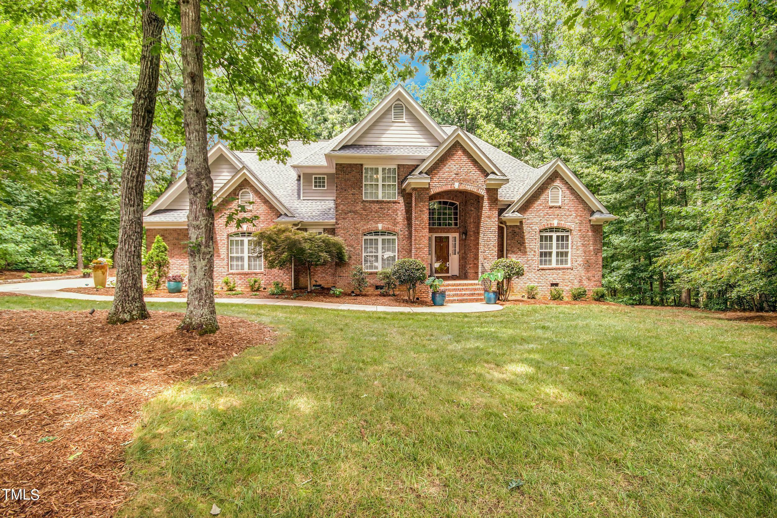 Property Photo: 2608 Wingate Hill Court NC 27606