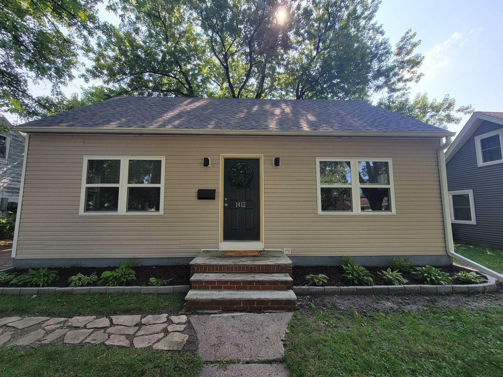 Property Photo:  1412 Duff Avenue  IA 50010 