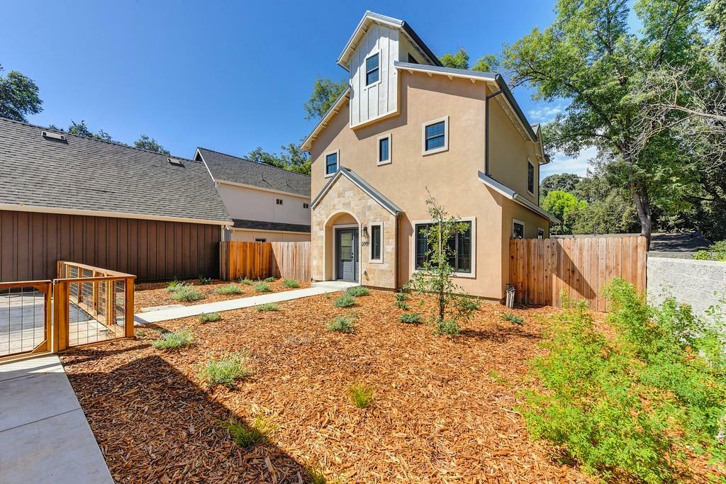 Property Photo:  2705 Swanston Oak Lane  CA 95818 