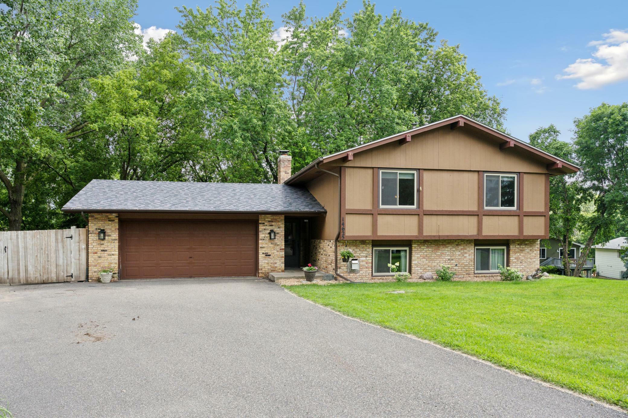 Property Photo: 14625 40th Place N MN 55446