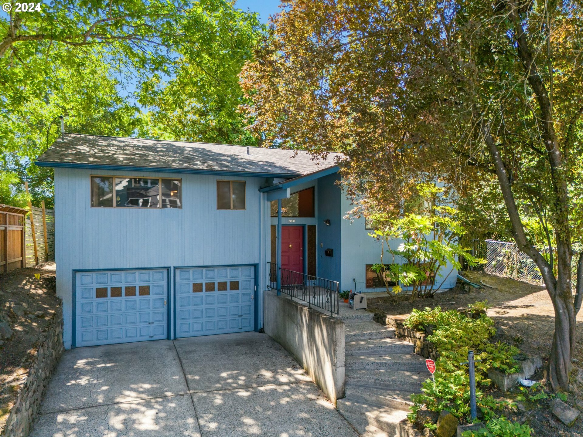 Property Photo: 2506 SE Lincoln St OR 97214