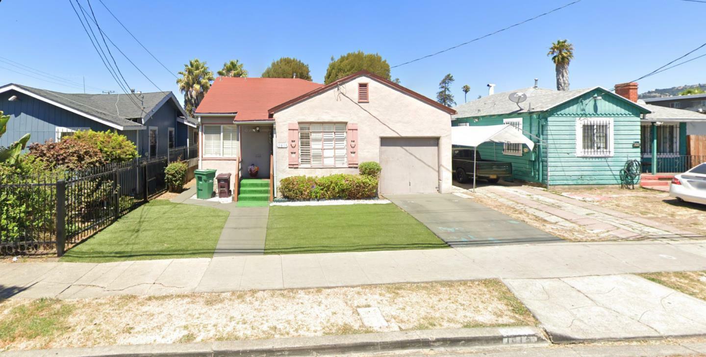 Property Photo:  1615 82nd Avenue  CA 94621 