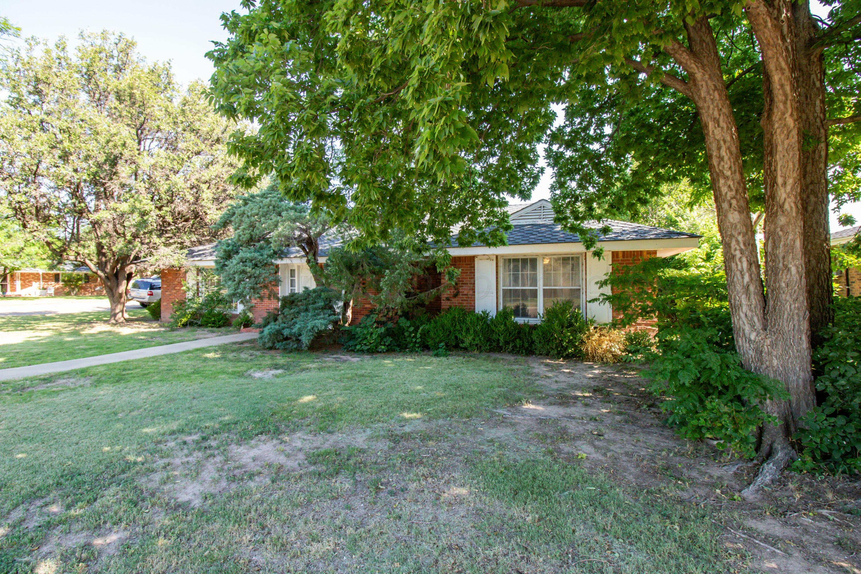 Property Photo:  2601 10th Avenue  TX 79015 