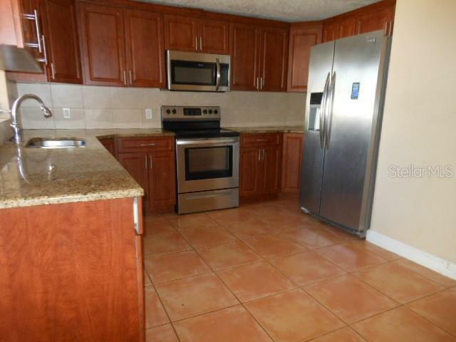 Property Photo: 7101 Green Street FL 34652