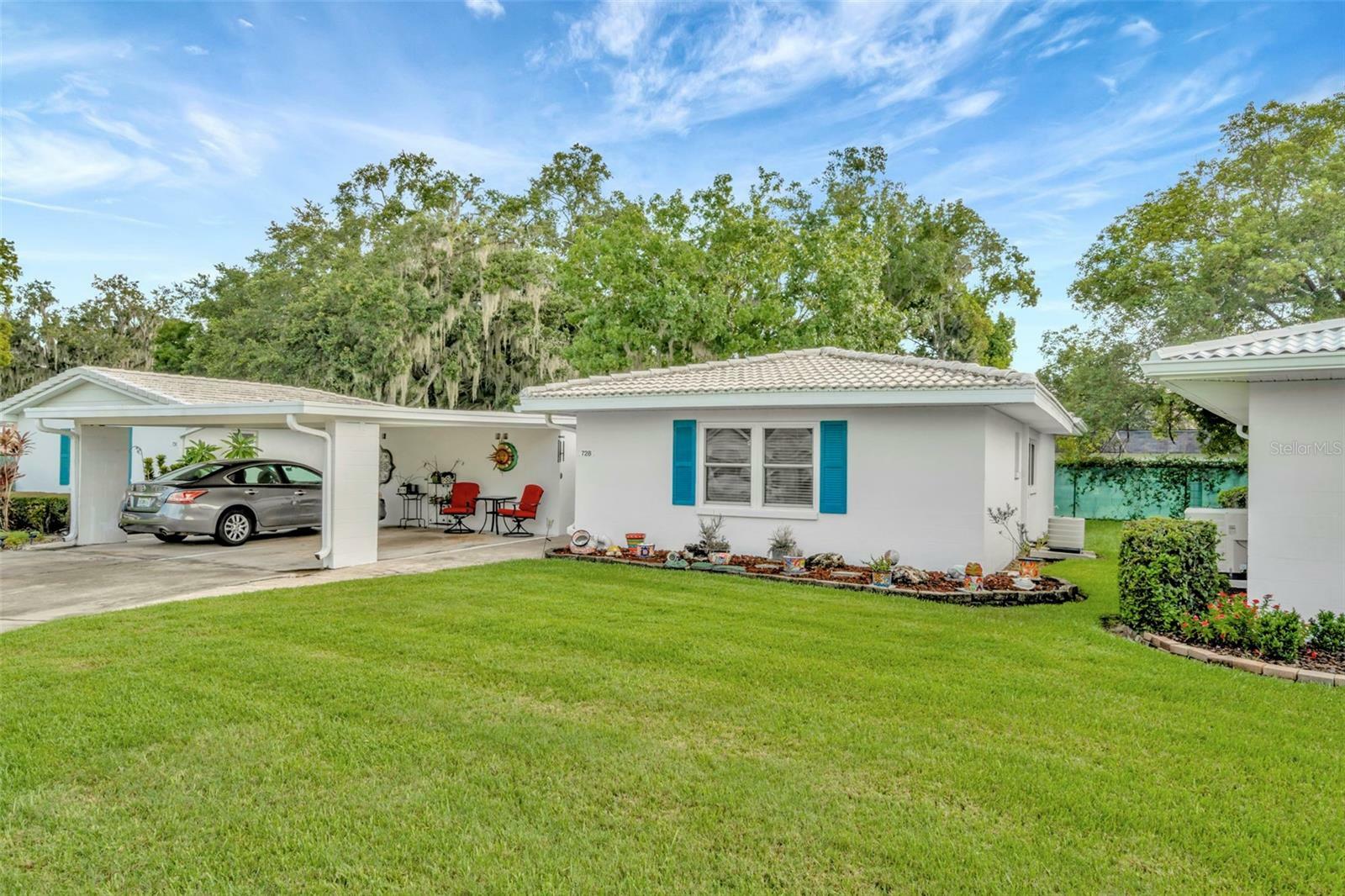 Property Photo: 728 Barber Circle 728 FL 33803