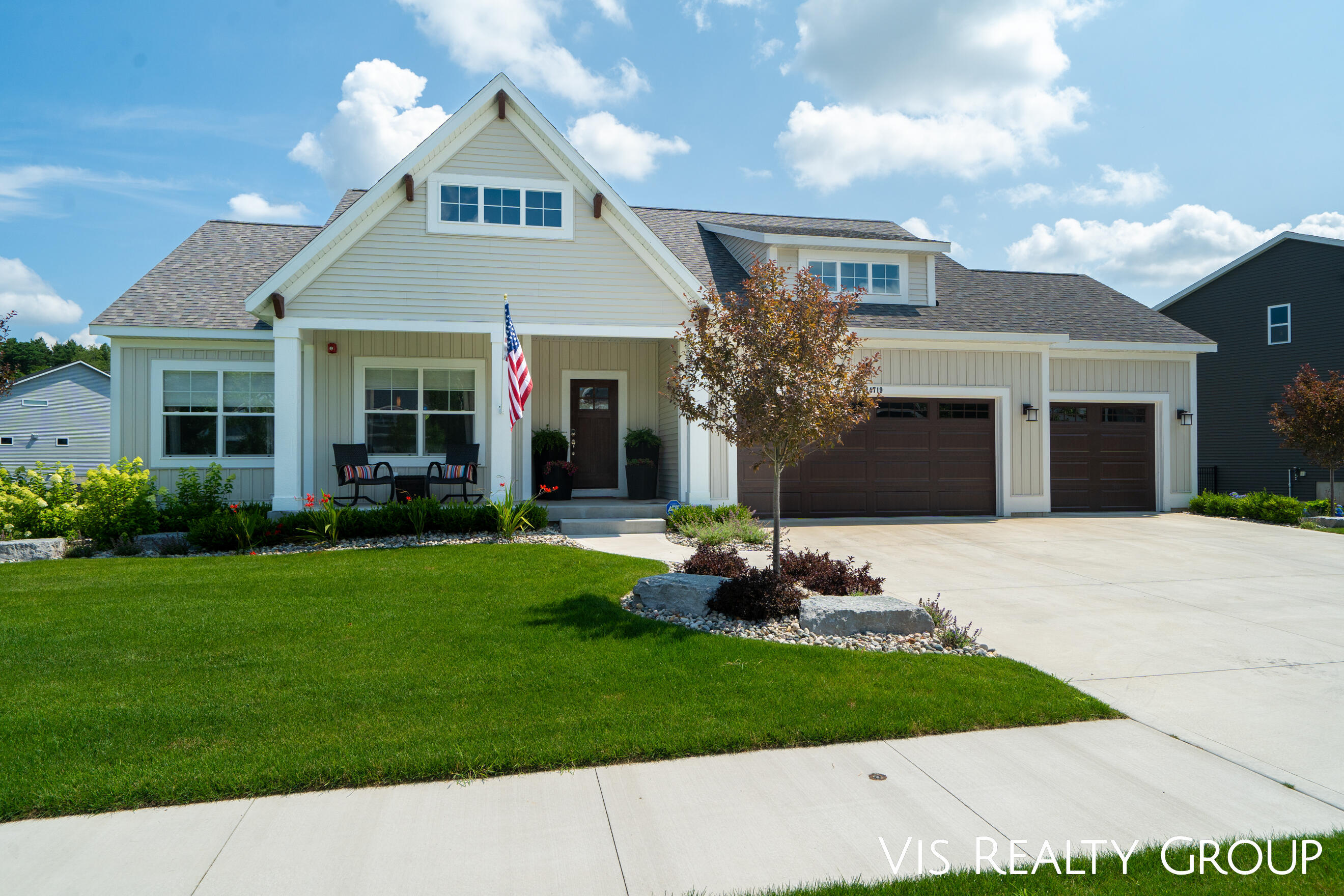 Property Photo: 14719 Arcadia Woods Drive MI 49456