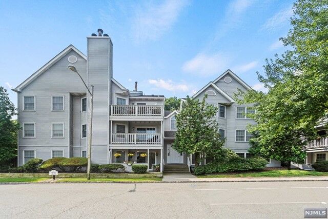 Property Photo:  73 Quartz Lane  NJ 07501 