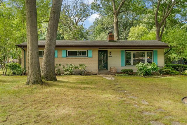 Property Photo:  2304 Sanborn Street  MI 48060 