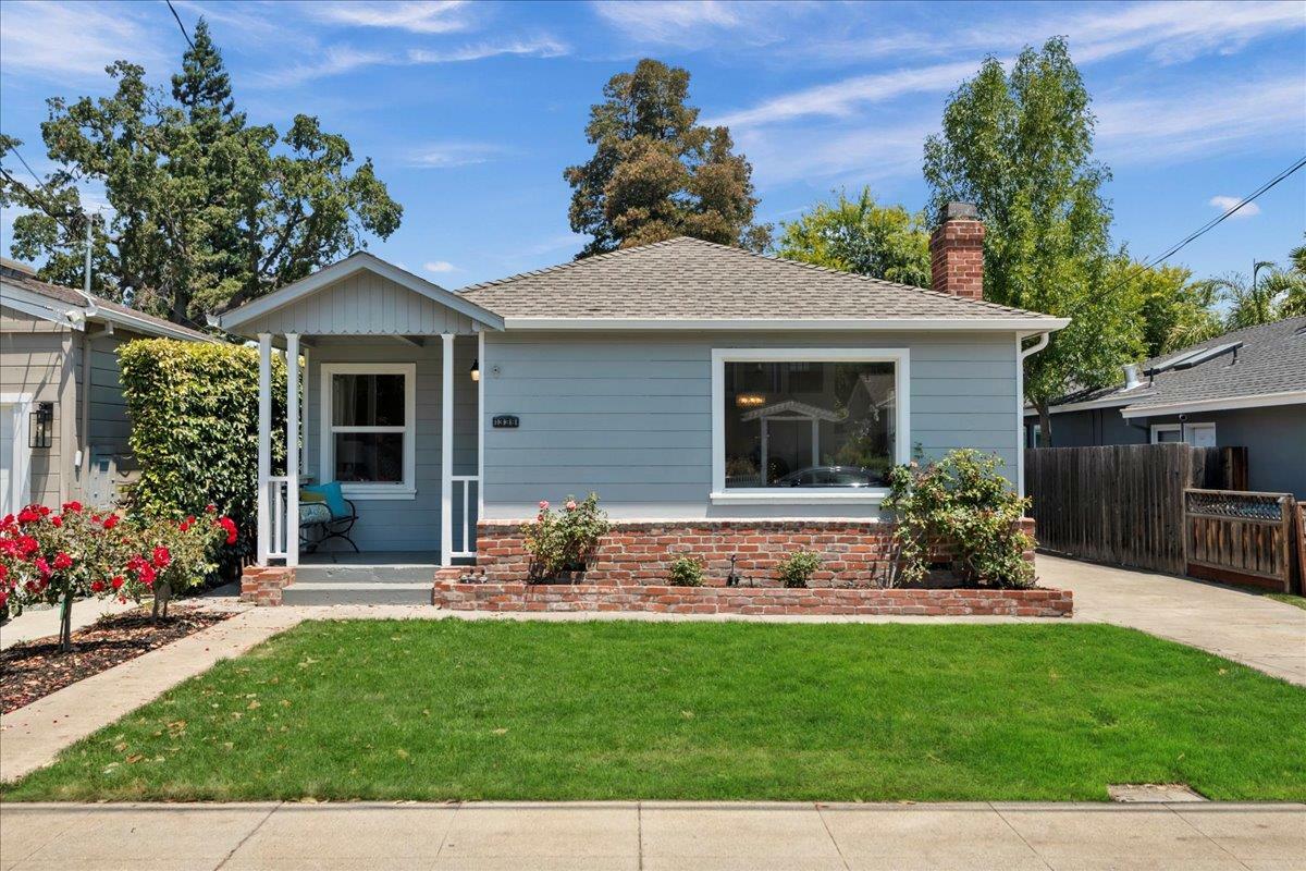 Property Photo:  1339 Woodland Avenue  CA 94070 