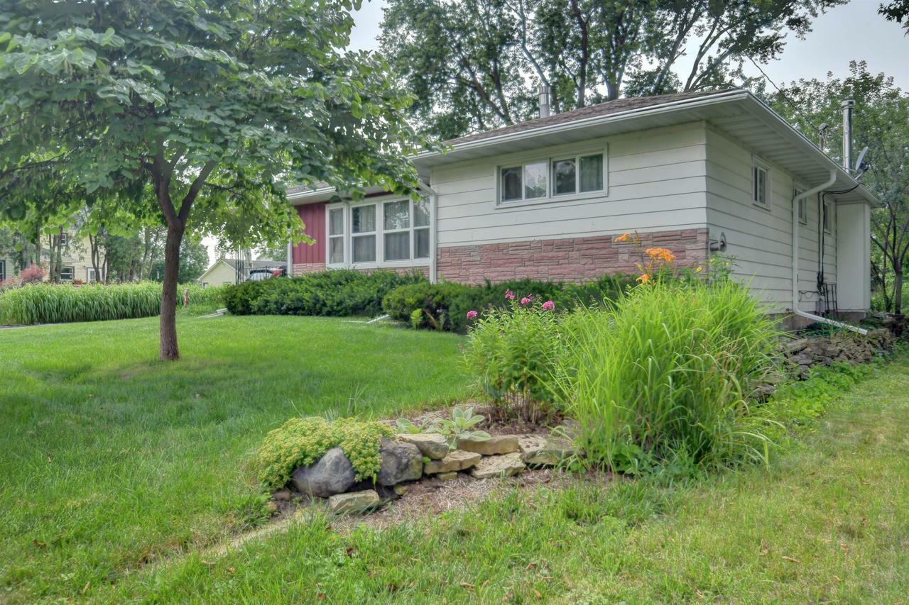 Property Photo:  511 North Lincoln Street  WI 53955 