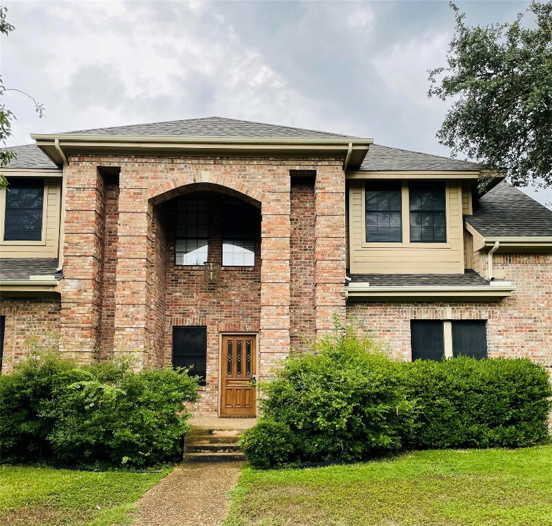 Property Photo:  10400 Cassia Cove  TX 78759 