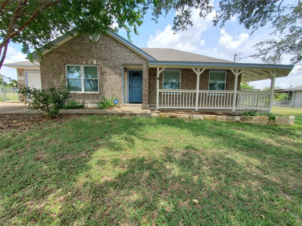 Property Photo:  205 Panther Path  TX 78642 