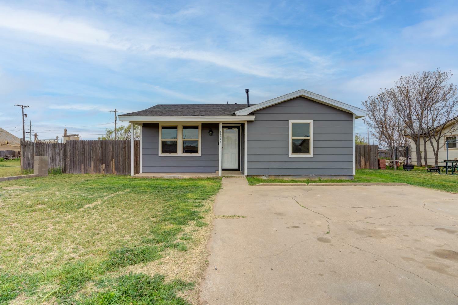 Property Photo:  2614 Fir Avenue  TX 79404 