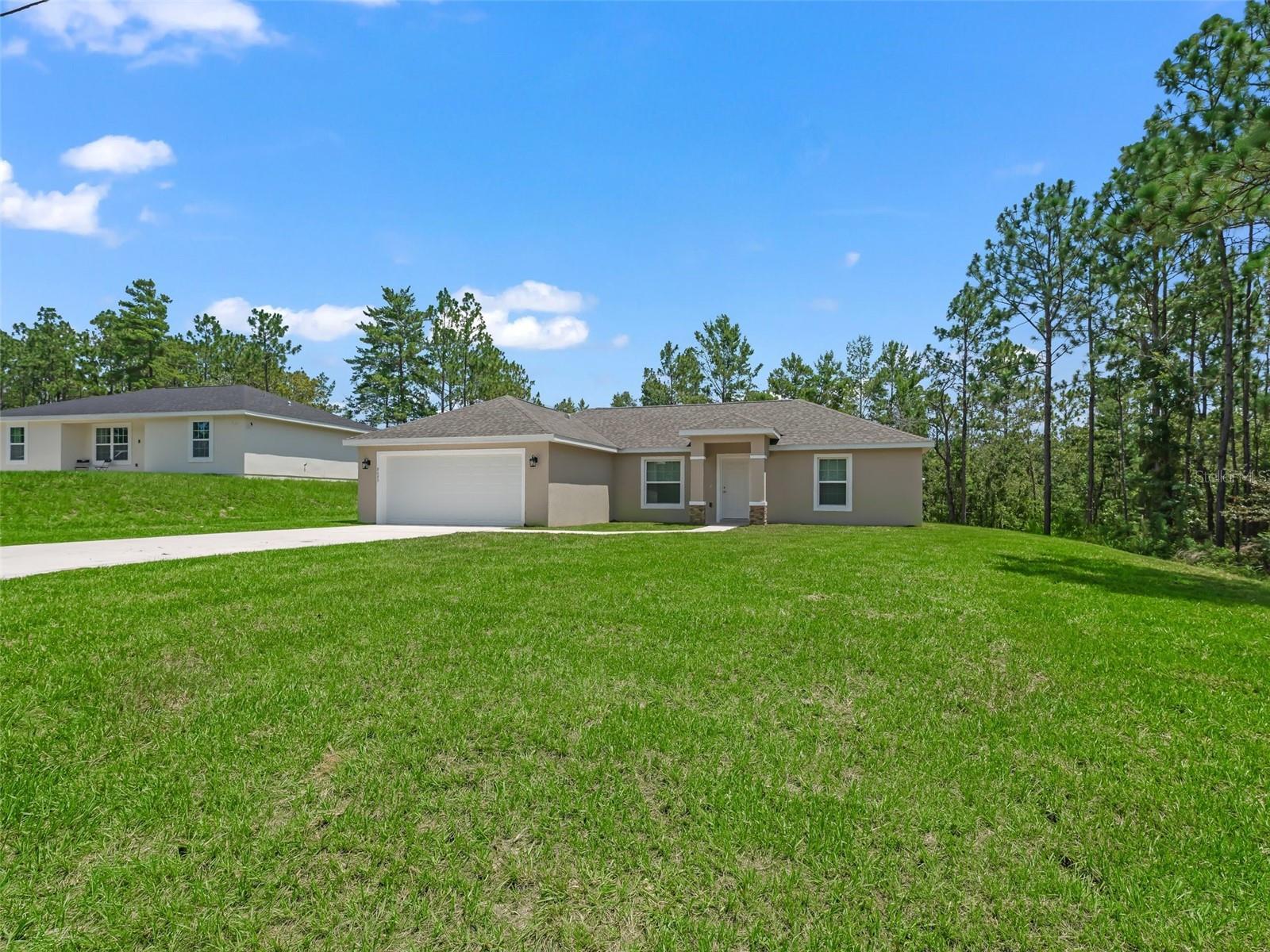 Property Photo:  8685 SW 135th Street Road  FL 34473 