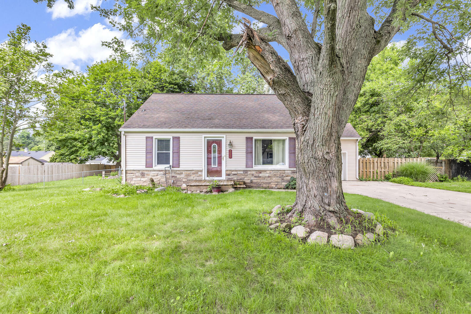 Property Photo:  3430 Tracey Drive  MI 49203 