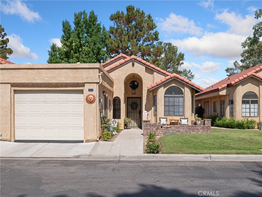Property Photo:  11722 Oak Street  CA 92308 