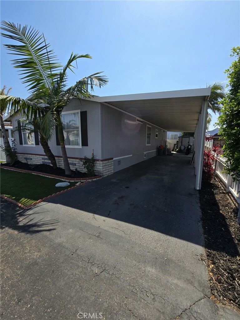 Property Photo:  9080 Bloomfield Avenue 67  CA 90630 