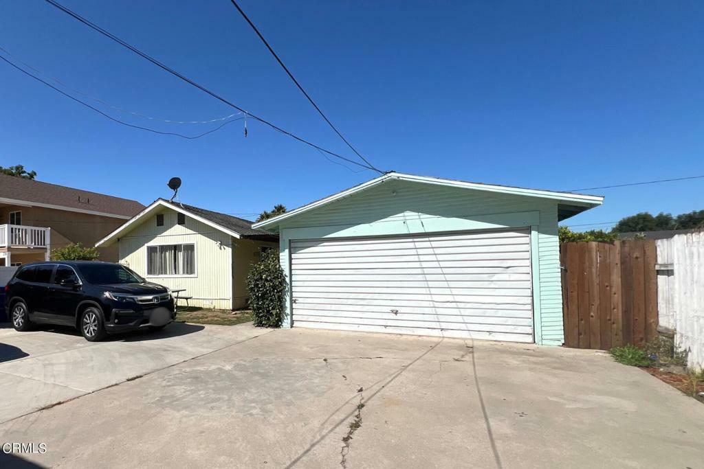 Property Photo:  218 N 6th Street  CA 93060 