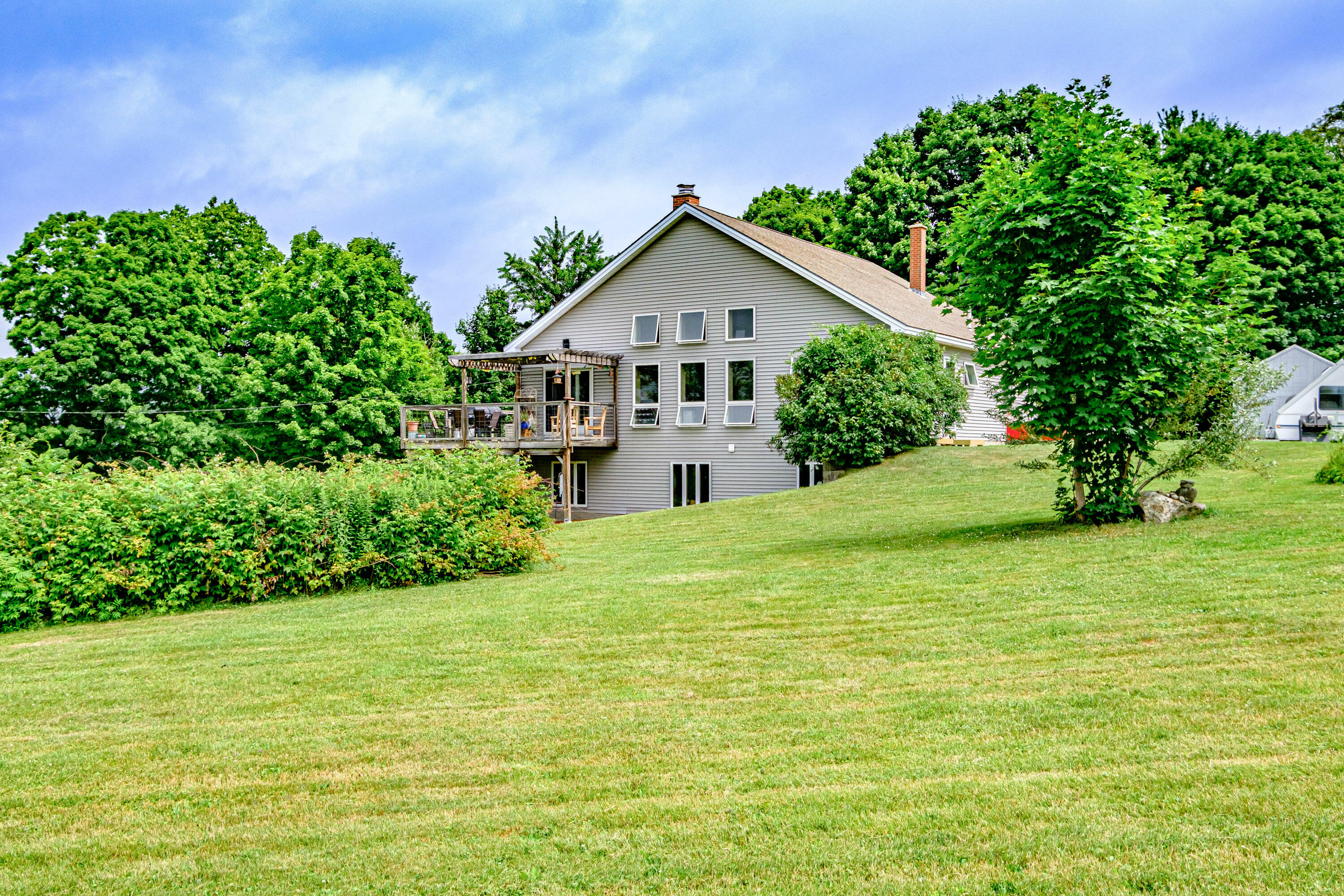 Property Photo:  613 Lower Street  ME 04282 