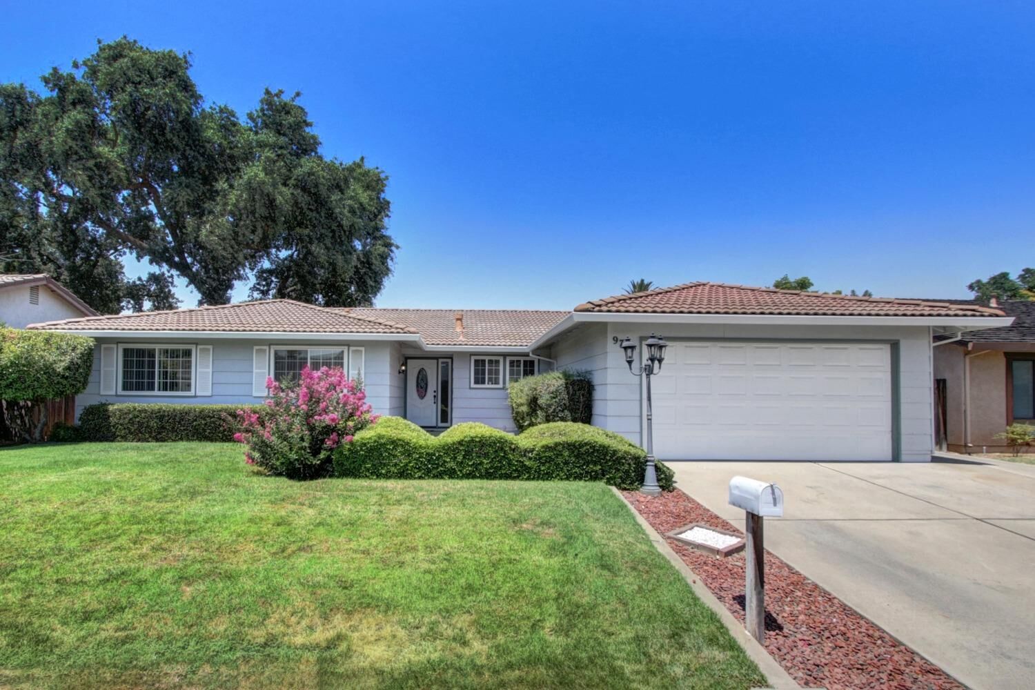 Property Photo:  9749 Parktree Way  CA 95624 